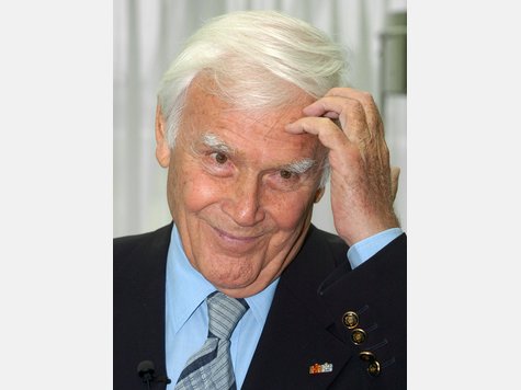 Joachim Fuchsberger wird einmal w&ouml;chentlich bei Klassik Radio zu h&ouml;ren sein.