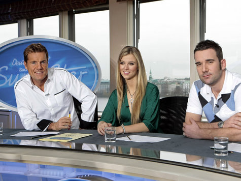 Sie sichten die Talente: Chefjuror Dieter Bohlen (l.) sowie Nina Eichinger und Volker Neumüller, der für Schauspieler Max von Thun in das dreiköpfige Gremium nachrückte. Sie sichten die Talente: Chefjuror Dieter Bohlen (l.) sowie Nina Eichinger und Volker Neumüller, der für Schauspieler Max von Thun in das dreiköpfige Gremium nachrückte.
