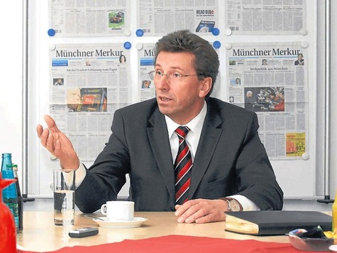 Georg Schmid aus Donauw&ouml;rth f&uuml;hrt die CSU-Landtagsfraktion seit Herbst 2007.