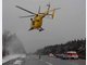 Der Rettungshubschrauber drehte zun&auml;chst wieder ab, kehrte dann aber wieder um, um Schwerverletzte zu bergen.