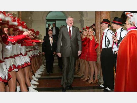 Weiberfasching &uuml;berall