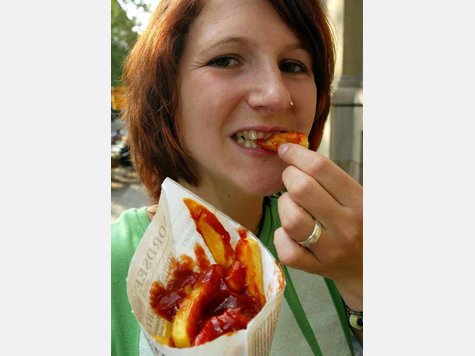 L&uuml;ge 5: Fast Food ist schlecht. Es kommt nicht auf das "Fast Food" im Sinne von schnellen Snacks an. Wichtig ist nur, was gesnackt wird: Pommes oder ein Apfel zwischendurch.