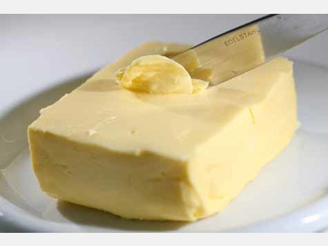 L&uuml;ge 3: Margarine ist besser als Butter. Dieses Pauschalurteil ist falsch. Vielmehr kommt es auf die Kombination bestimmter pflanzlicher und tierischer Fette an. Wichtig ist, auf den Konsum hochwertiger Pflanzenfette. Wer ansonsten &Ouml;l aus Raps, Walnuss, Soja oder Oliven zu sich nimmt, braucht sich&nbsp;die Butter nicht vom Brot stehlen lassen.