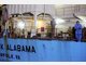Erleichtert: Ein Crew-Mitglied an Deck des Frachters "Maersk Alabama".