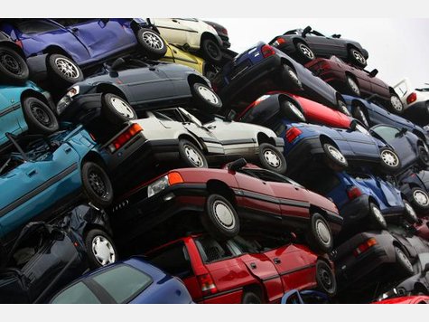 Die&nbsp;Abwrackpr&auml;mie hat zwar die Auto-Nachfrage angekurbelt, doch den Verbrauchern fehle nun das Geld f&uuml;r die Anschaffung von M&ouml;beln oder Elektroger&auml;ten, so Peter Driessen.