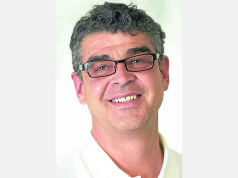 Dr. Michael Krauth ist Chefarzt der Abteilung für Gynäkologie und Geburtshilfe im Kreiskrankenhaus. Dr. Michael Krauth ist Chefarzt der Abteilung für Gynäkologie und Geburtshilfe im Kreiskrankenhaus.
