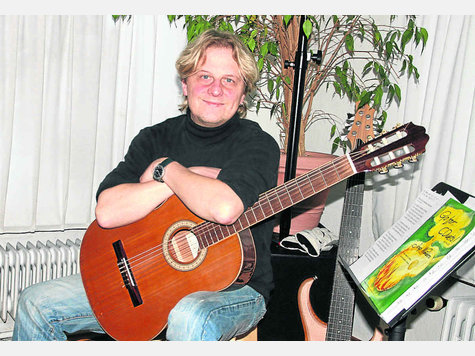 Musiklehrer Thomas Härtel leidet unter einem unbegründeten Verdacht. foto: uf Musiklehrer Thomas Härtel leidet unter einem unbegründeten Verdacht. foto: uf
