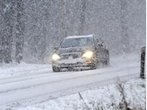 Fahrtipps für den Winter: Sicher fahren auf Eis und Schnee