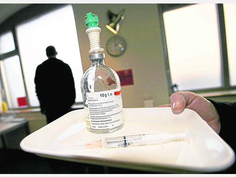 Methadon ist ein Ersatzstoff für Drogenabhängige. mzv Methadon ist ein Ersatzstoff für Drogenabhängige. mzv
