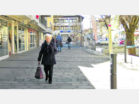 Aufbruchstimmung soll in der Penzberger Innenstadt herrschen. Ein Innenstadtmanagement sorgt k&uuml;nftig f&uuml;r neue Impulse in der Vermarktung der Einkaufsmeile. Foto: Sms