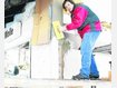 Reparatur in Eigenregie: Um das Gesch&auml;ft wieder zu &ouml;ffnen, legte der Gesch&auml;digte 2005 selbst Hand an. foto: ws-a.