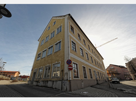 Das marode Geb&auml;ude in der Rotter Stra&szlig;e bereitet dem Grafinger Stadtrat wenig Freude. Foto: sro