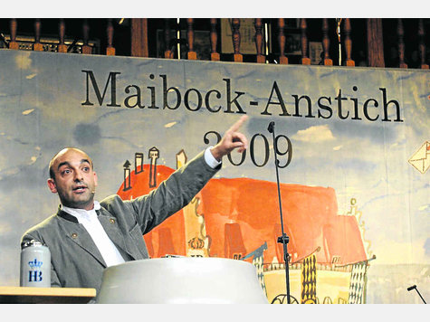 Tendenz steigend: Django Asül Tendenz steigend: Django Asül