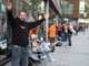 iPad-Wahnsinn: Schlange stehen vor dem Apple-Shop