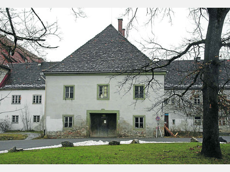 Die „Alte Schäfflerei“ des Klosters Benediktbeuern wird zum Denkmalpflegezentrum umgebaut. Foto: ao/A Die „Alte Schäfflerei“ des Klosters Benediktbeuern wird zum Denkmalpflegezentrum umgebaut. Foto: ao/A
