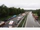Sauerstoff-Laster kippt um - A95 voll gesperrt