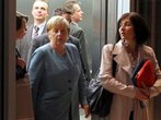 Kanzlerin Angela Merkel kritisiert Erscheinungsbild der Koalition aus CDU, CSU und FDP