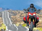 Die Multistrada will auf jedem Terrain eine gute Figur machen: Geht das?
