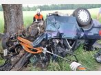 Straßlach: Gegen Baum geprallt - tot