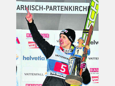 Kommt wieder: Vorjahressieger Simon Ammann. foto: kor Kommt wieder: Vorjahressieger Simon Ammann. foto: kor