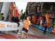 Stadtlauf M&uuml;nchen: Bilder vom Zieleinlauf auf dem Marienplatz von 8.45 bis 8.55