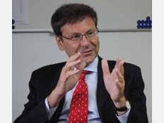 Ludwig Seitz ist Experte f&uuml;r Verwaltungsrecht. Seit 1984 ist er Sozius in der renommierten M&uuml;nchner Anwaltskanzlei Labb&eacute; & Partner in M&uuml;nchen.
