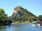 Karettschildkröte und Felsengräber: Dalyan braucht kein Meer