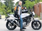 Preiswertestes Bike der Mittelklasse: Die Hyosung GT 650i Naked für 4.895 Euro