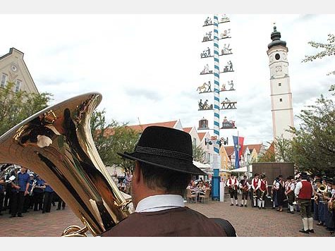 Volksfest Dorfen: Ein Wiesn-Auftakt nach Ma&szlig;