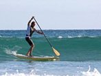 Der Wassersport Stand Up Paddling