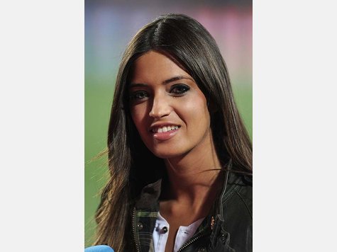 Die deutsche Sportberichterstattung wird immer heißer. Immer mehr Fernsehsender schicken ihre schönen Reporterinnen ins Getümmel. Wir zeigen Ihnen die hübschesten. Die deutsche Sportberichterstattung wird immer heißer. Immer mehr Fernsehsender schicken ihre schönen Reporterinnen ins Getümmel. Wir zeigen Ihnen die hübschesten.