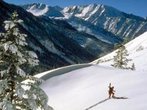 Viel Schnee zum Skisaison-Auftakt in den USA und Kanada