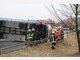 Lkw kippt auf B20 um