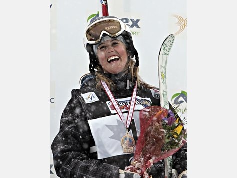Sarah Burke (&dagger;29): Fotos aus dem riskoreichen Leben der Ski-Freestylerin