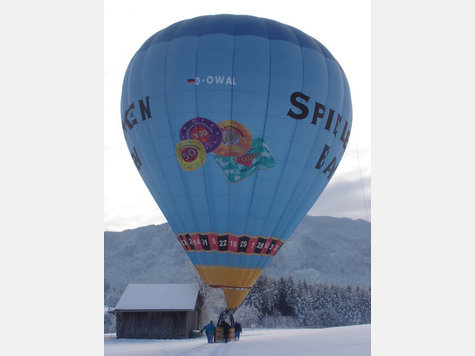 Bei der Tegernseer Tal Montgolfiade starten von 21. bis 28. Januar mehr als 50 Hei&szlig;luftballone. An dem Ballontreffen nehmen Sportler aus mehreren L&auml;ndern teil. F&uuml;r das Publikum gibt es ein buntes Rahmenprogramm.