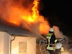 Hausbrand: Familie mit drei Kindern obdachlos