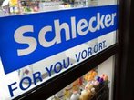 Land bietet möglichen Schlecker-Investoren Bürgschaft an