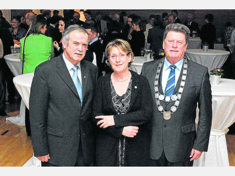 Karl-Heinz Zenker, Eva Oertli, Klaus Stallmeister (v. l.) ev Karl-Heinz Zenker, Eva Oertli, Klaus Stallmeister (v. l.) ev