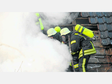 Ein alter Ölofen sorgte in Ebersberg für einen Wohnhaus-Brand. Ein alter Ölofen sorgte in Ebersberg für einen Wohnhaus-Brand.