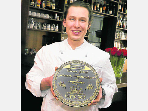Ausgezeichnet: Michael Ackermann, Inhaber und Koch des Ristorante Parmigiano in Percha. Foto: as Ausgezeichnet: Michael Ackermann, Inhaber und Koch des Ristorante Parmigiano in Percha. Foto: as