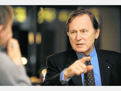 Die Lage der Vereine in der 3. Liga sei &bdquo;dramatisch&ldquo;, sagt SpVgg-Pr&auml;sident Engelbert Kupka &ndash; und der Einstieg eines Investors aus Abu Dhabi eine Chance, den Verein zu erhalten. Foto: Bro