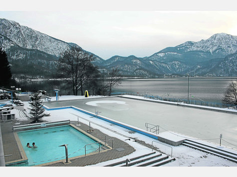 Winterliche Ruhe am Kochelsee: Die Planungen f&uuml;r den Trimini-Umbau laufen dagegen auf Hochtouren. Foto: dh