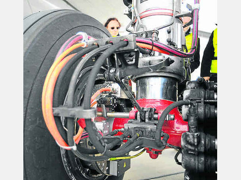 Das jüngste Baby der Starnberger Firma Magnet Motor ist das Elektro-Radnaben-Antriebssystem für Flugzeuge, das Green Taxi. Foto: fkn Das jüngste Baby der Starnberger Firma Magnet Motor ist das Elektro-Radnaben-Antriebssystem für Flugzeuge, das Green Taxi. Foto: fkn