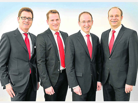 Führungsquartett (v. l.): Vorstandsvorsitzender Joachim Sommer, Sandro Niederberger, Sebastian Graf und Ulrich Sengle. foto: fkn Führungsquartett (v. l.): Vorstandsvorsitzender Joachim Sommer, Sandro Niederberger, Sebastian Graf und Ulrich Sengle. foto: fkn