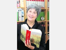 Schlierseerin schreibt Buch über Emigranten in China
