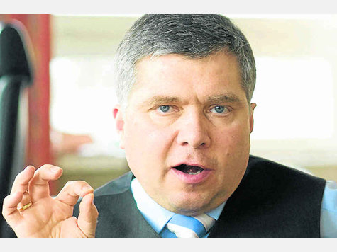 Schwer angeschlagen: Landrat Gottlieb Fauth. Foto: sro Schwer angeschlagen: Landrat Gottlieb Fauth. Foto: sro