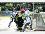 SEF-Goalie verhindert Derbyklatsche