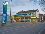 Bewaffneter Raubüberfall auf Tankstelle