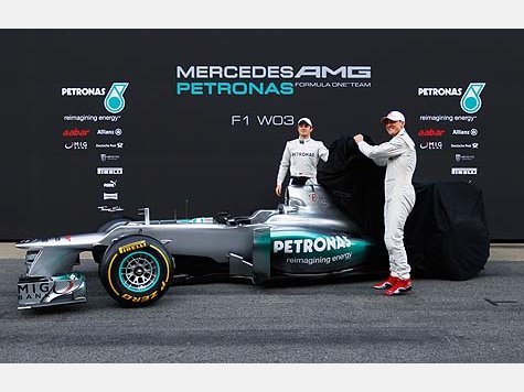 26 Tage vor dem Saisonauftakt hat der deutsche Werksrennstall MercedesAMG als letztes der Top-Teams seinen neuen Formel-1-Rennwagen vorgestellt.
