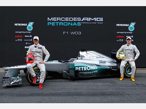 26 Tage vor dem Saisonauftakt hat der deutsche Werksrennstall MercedesAMG als letztes der Top-Teams seinen neuen Formel-1-Rennwagen vorgestellt.